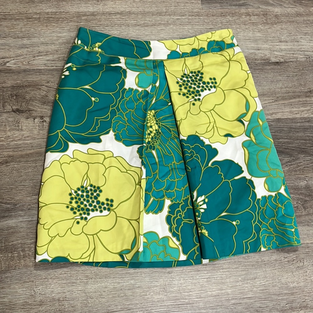 Ann Taylor Green Floral Silk Skirt Women’s Size 6